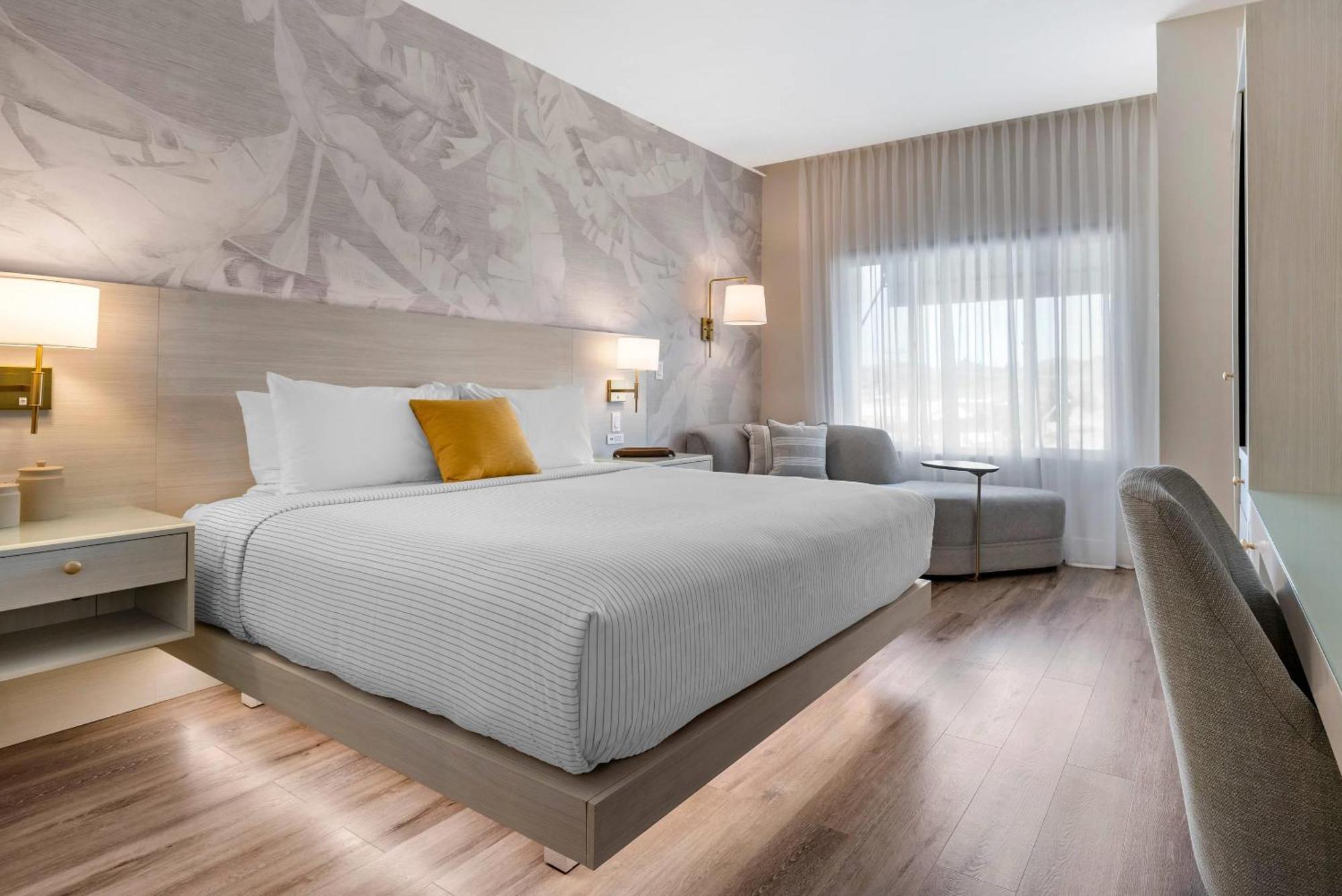 Cambria - Malibu 4* Calabasas